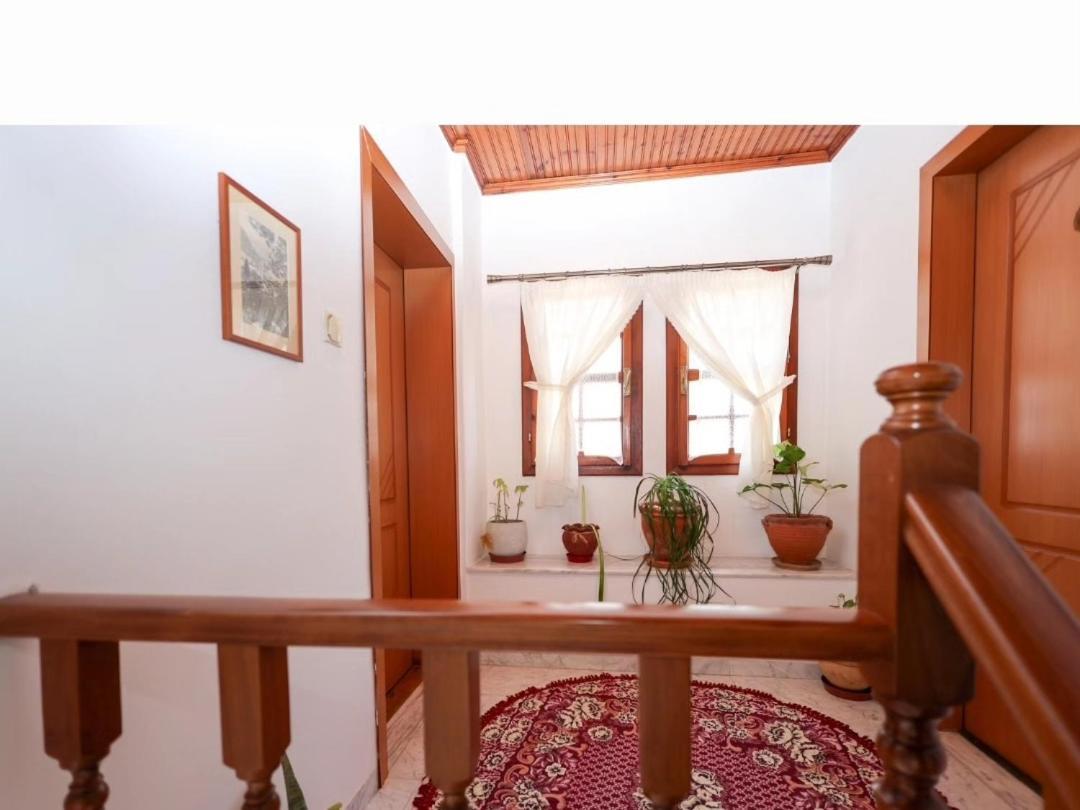 Guest House J.Prifti Berat Ngoại thất bức ảnh