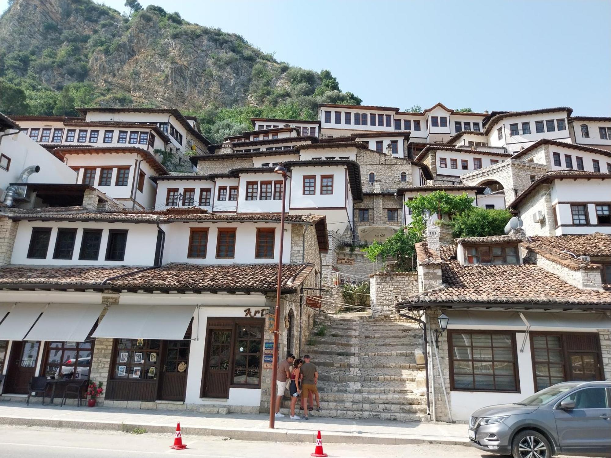 Guest House J.Prifti Berat Ngoại thất bức ảnh