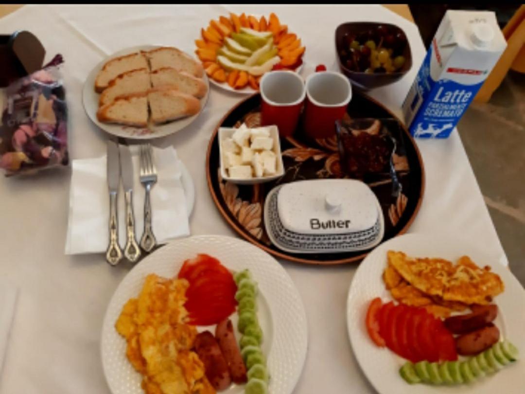 Guest House J.Prifti Berat Ngoại thất bức ảnh